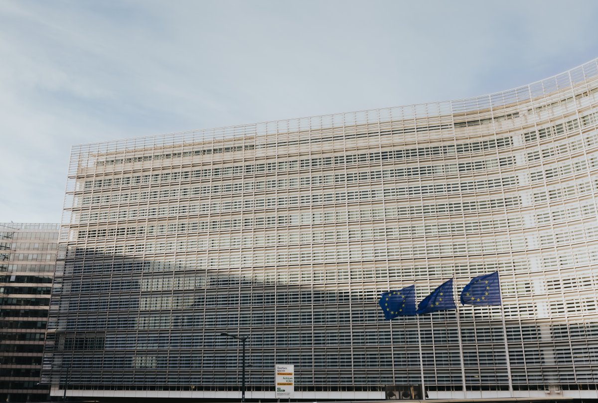 What Europe is writing about: the House approved aid to Ukraine despite Trump, Zelenskyy wrote to Putin, sanctions on Havana