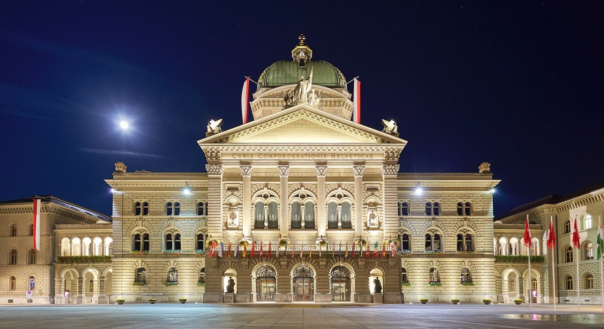 Švýcaři odmítli strop počtu obyvatel. SVP prohrála referendum, které mohlo ukončit volný pohyb s EU