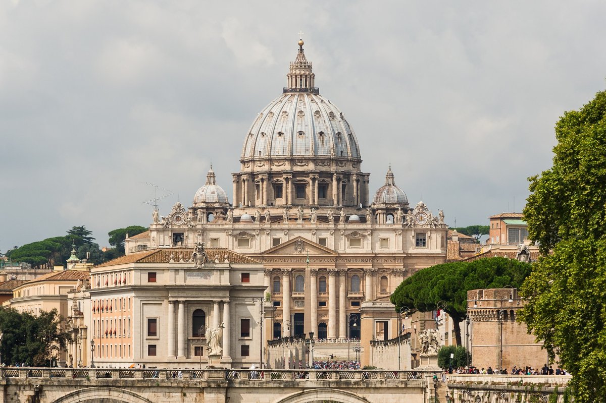 Vatican Cardinal Accused the EU of a "Double Standard" on Ukraine and Gaza. Leo XIV Pushes for a Change to Just War Doctrine