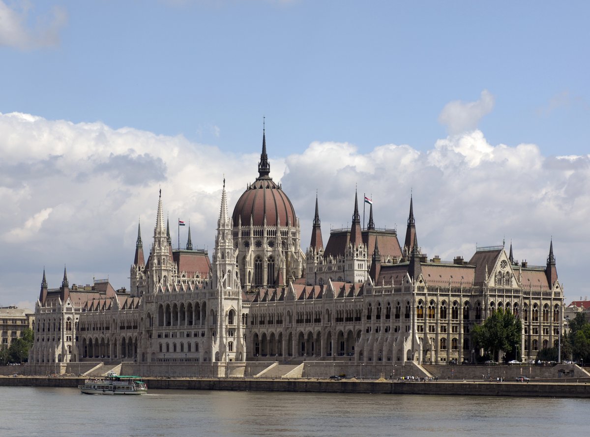 Budapest Paid Southern Slovak Ma7. Over 4.3 Billion Forints Since 2018, Now Investigated by the New Government