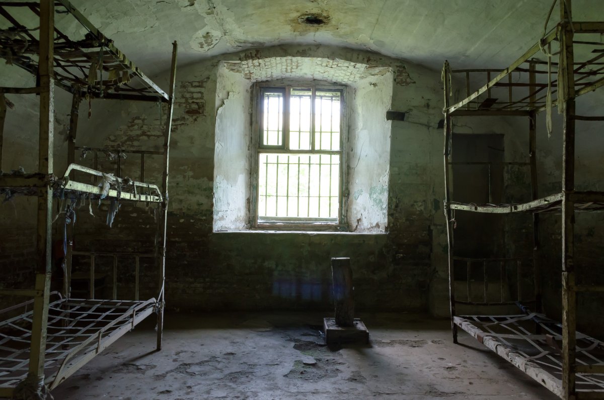 Hackers strike Romanian state for the second time in two weeks: after the land registry, they now lock down prisons