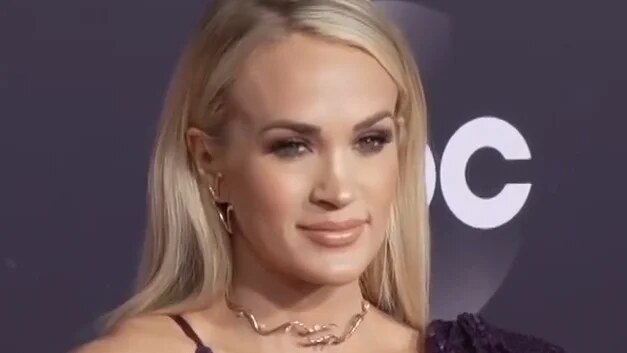 Carrie Underwood worked Limp Bizkit, Papa Roach and Linkin Park into her country set