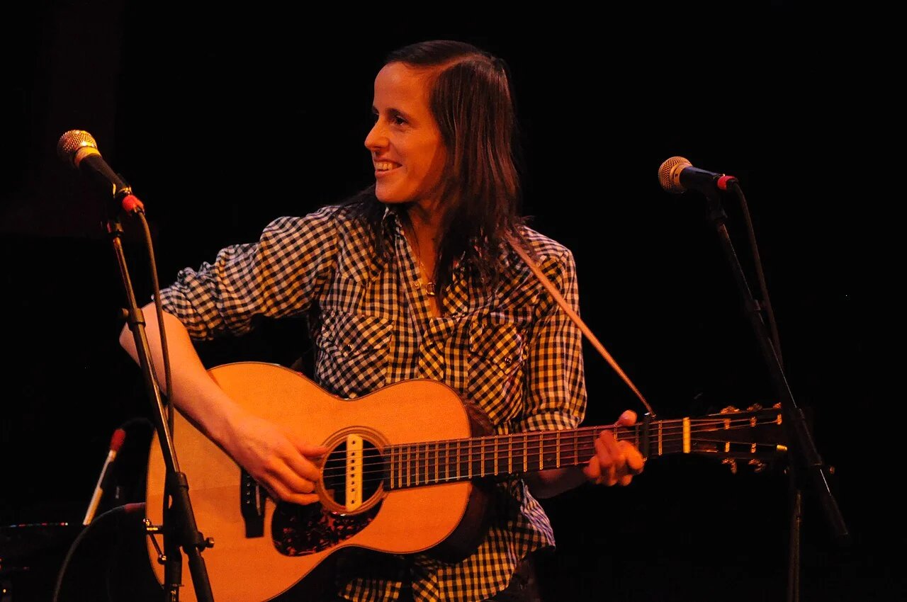 Sera Cahoone returns to Sub Pop with the album I've Missed You All These Years