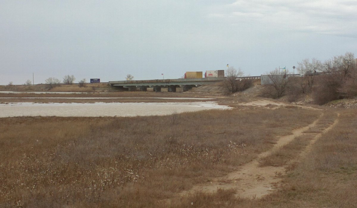 According to OSINT images, a span of the Chonhar Bridge has collapsed. No confirmation yet