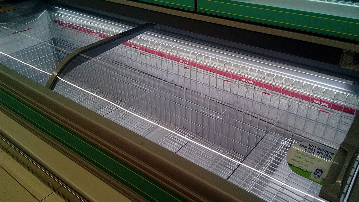 French freezers at 50 °C and Dutch empty shelves: no evidence of a joint attack yet