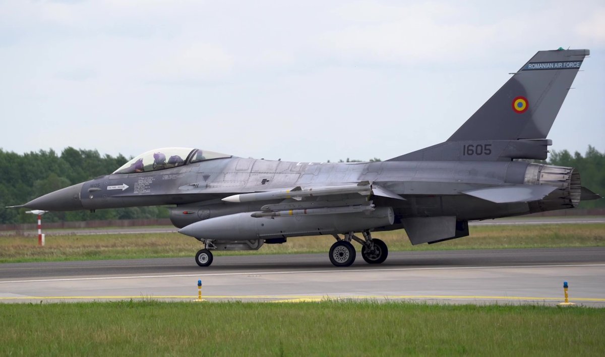 Vilnius on alert, president in shelter. Third drone in a week pushes Lithuania toward calling for a firm NATO response