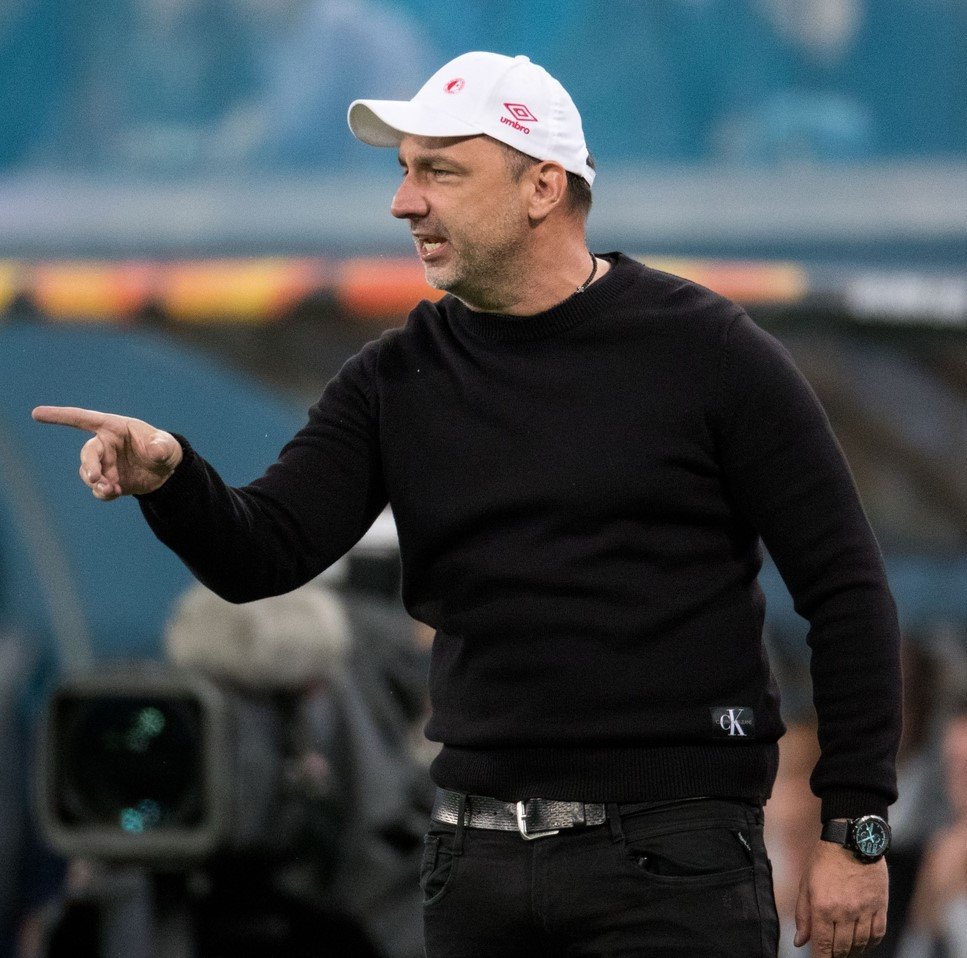 Slavia defends perfect start after win in Ostrava