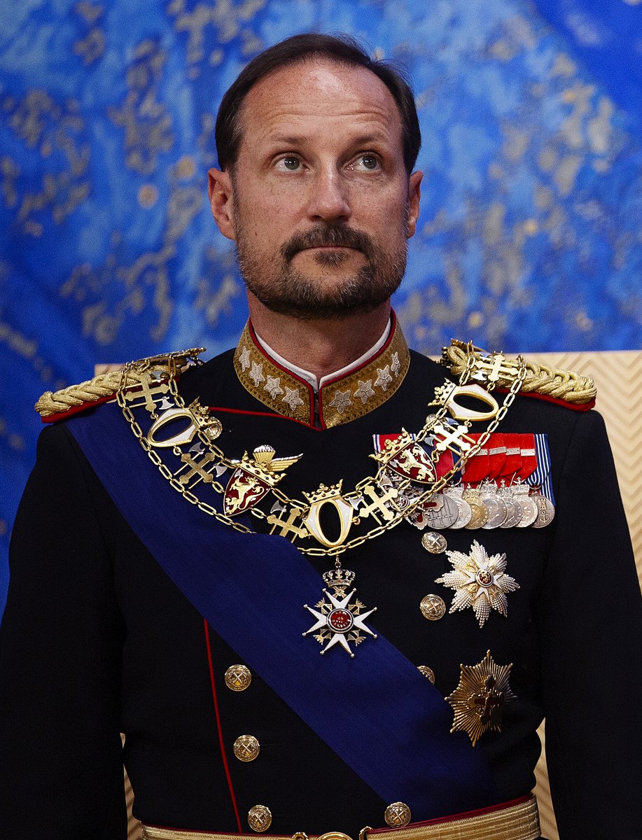 Nórsko smúti za Haraldom V., Haakon VIII. ďakuje otcovi
