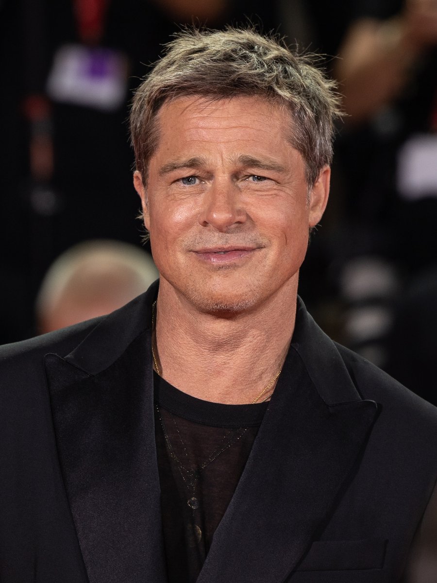 Brad Pitt představil Eiserne Wildnis, doprovázela ho Ines de Ramon