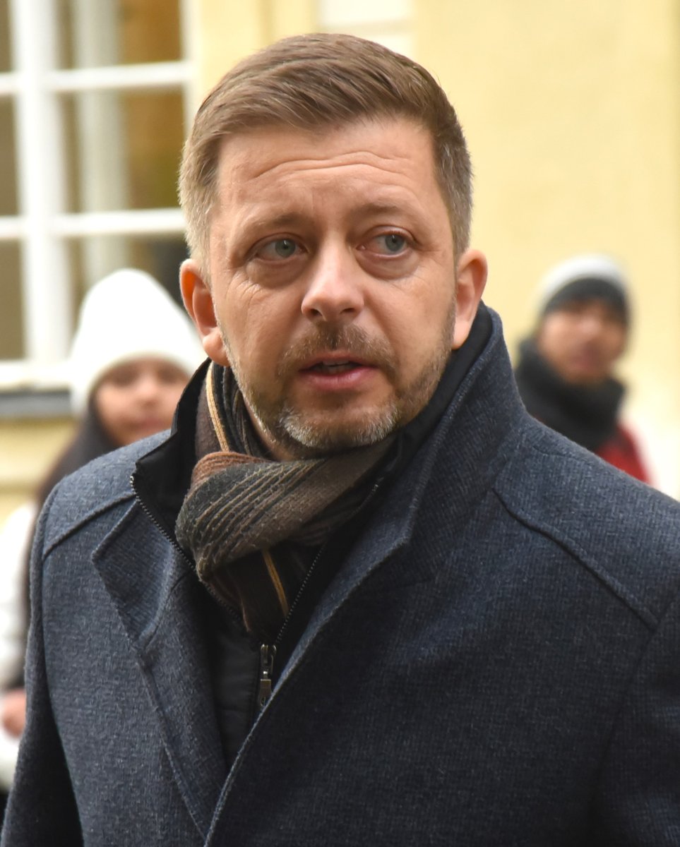 In Prague, Padevět, Čižinský, Láska and Sáblík advance
