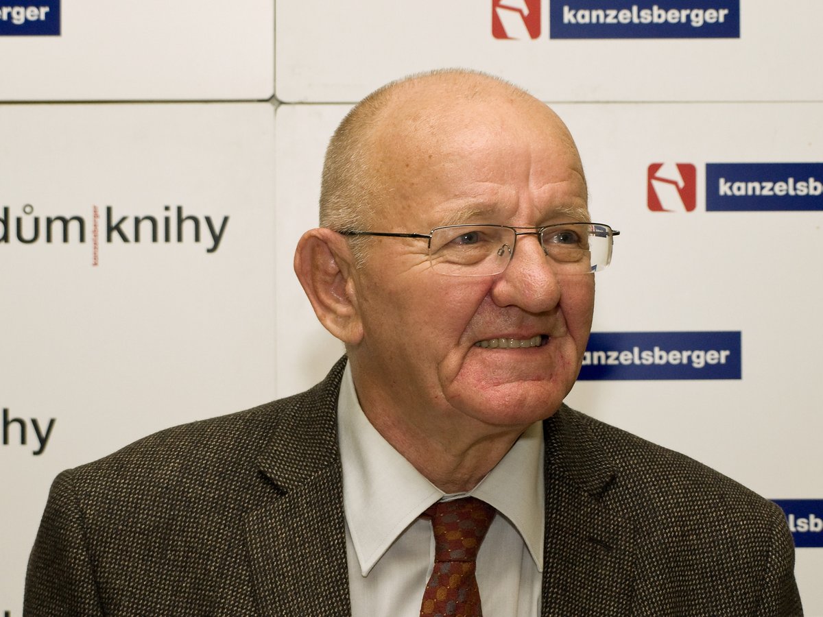 Writer and master of the Czech feuilleton Rudolf Křesťan has died