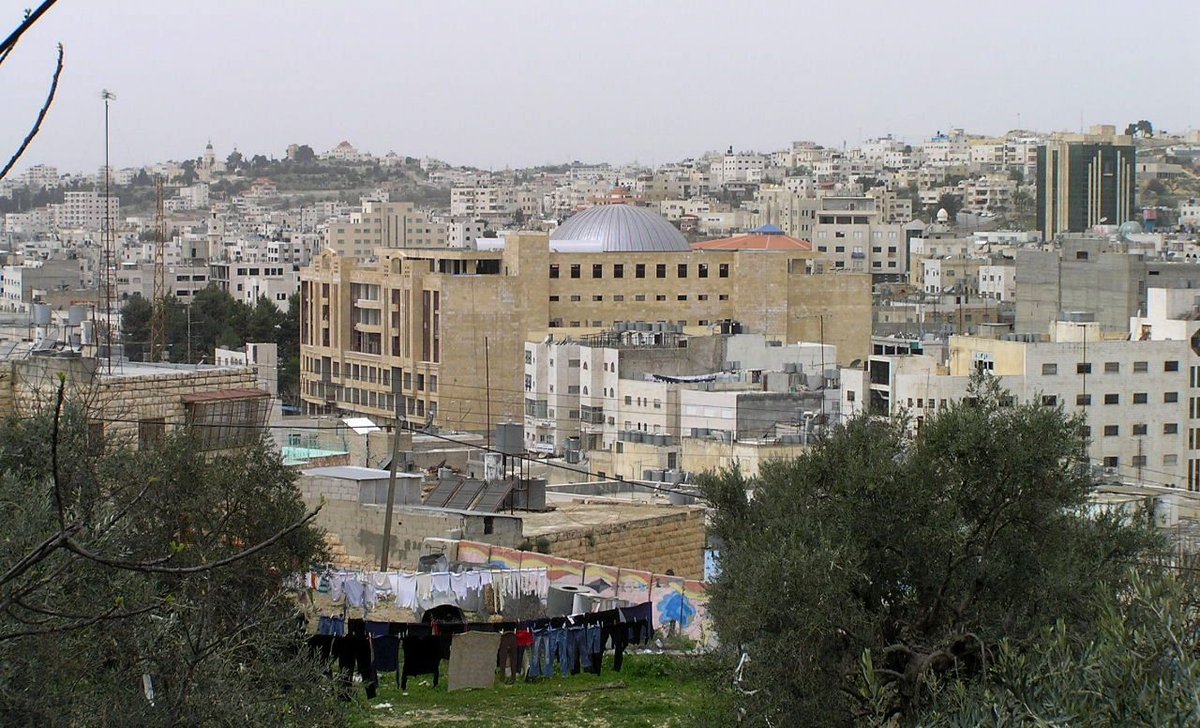 Netanyahu prepares West Bank lockdown after shooting near Hebron